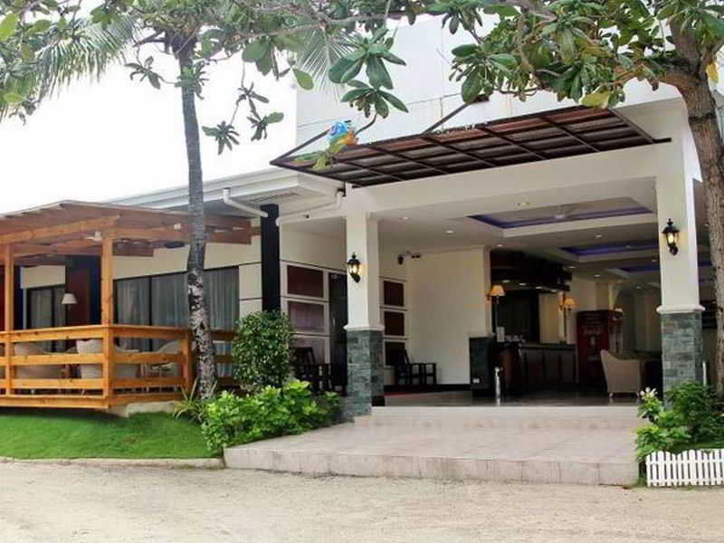 Bluefins Resort Lapu-Lapu City Dış mekan fotoğraf