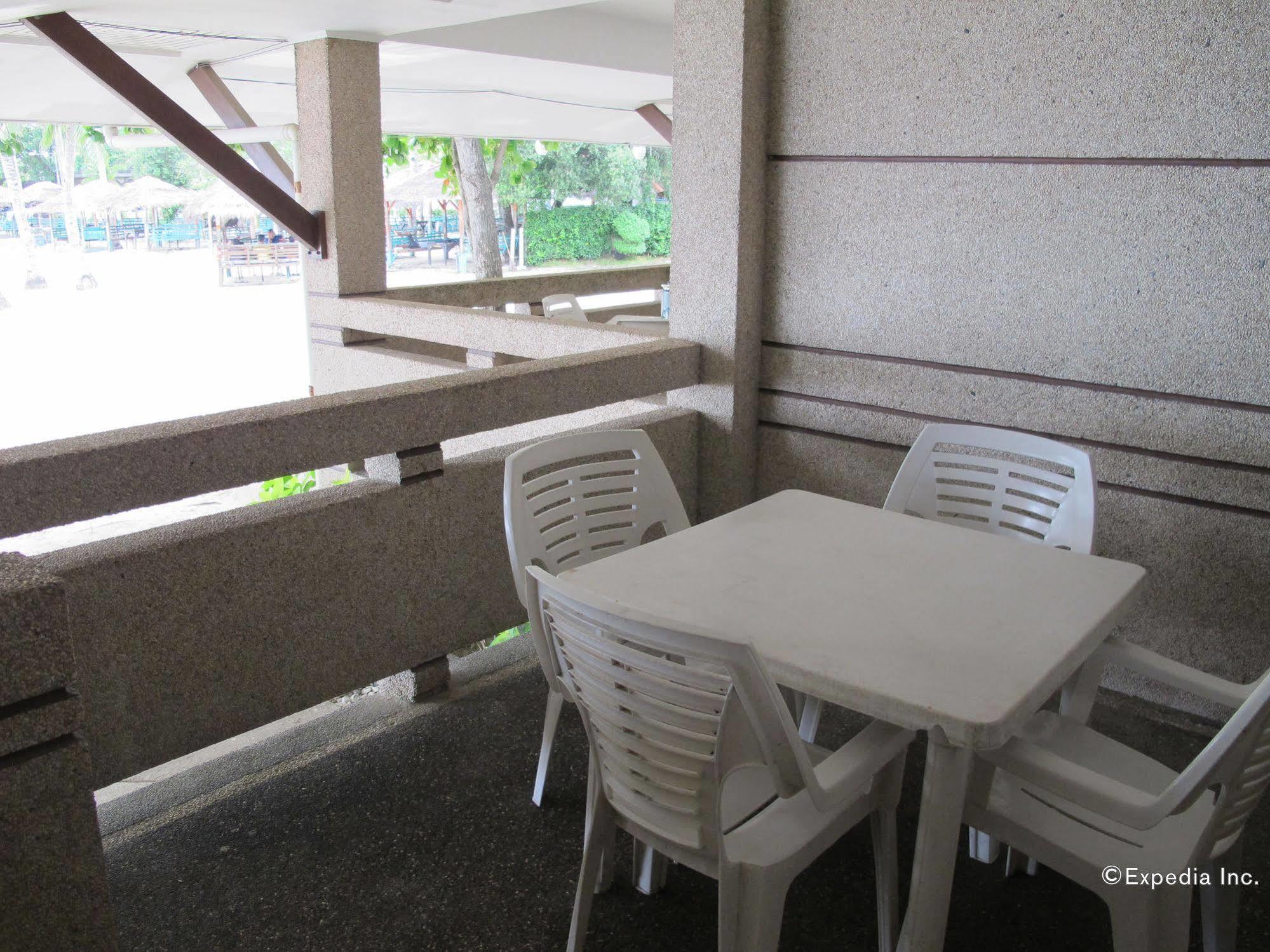 Bluefins Resort Lapu-Lapu City Dış mekan fotoğraf