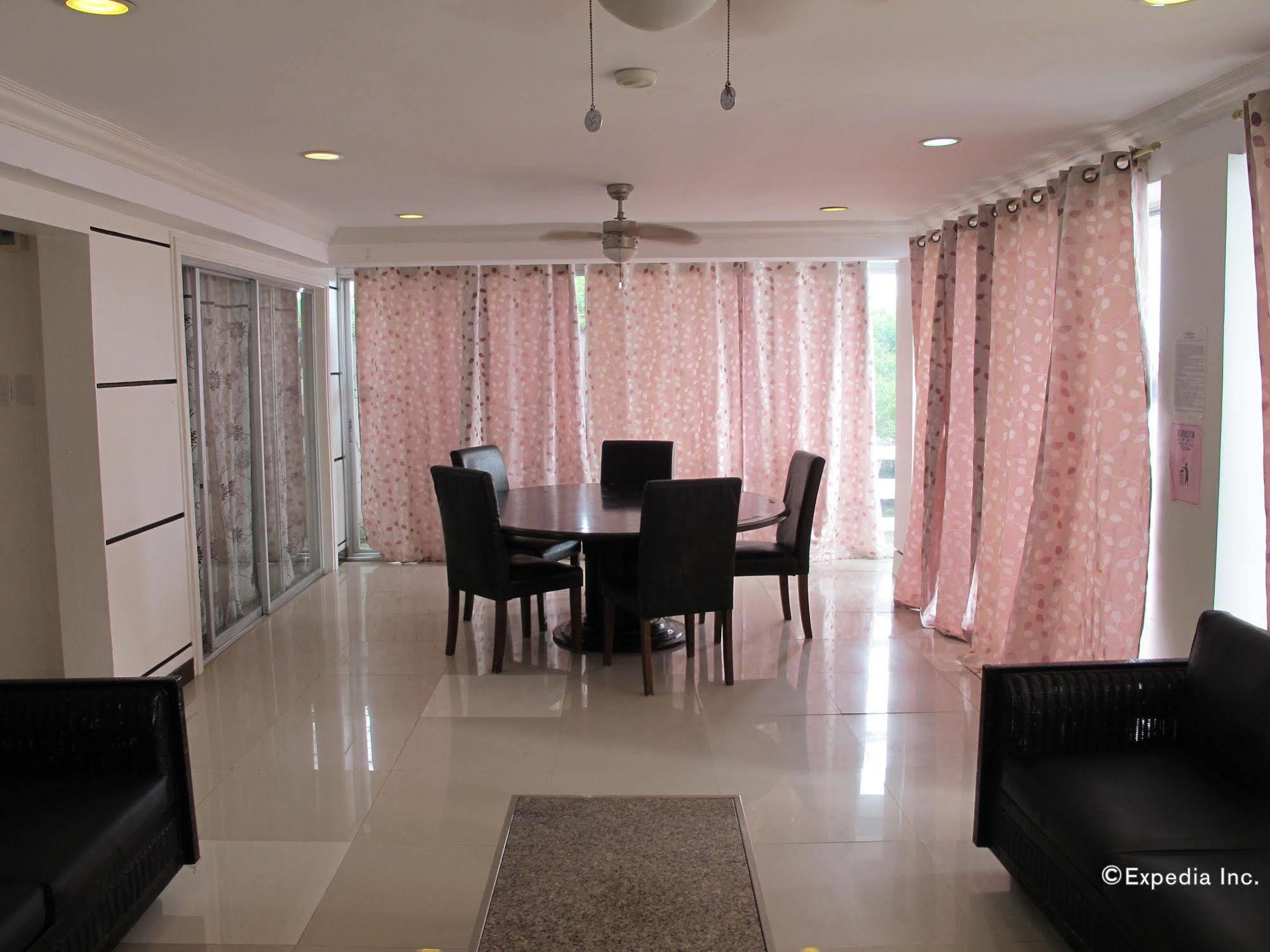 Bluefins Resort Lapu-Lapu City Dış mekan fotoğraf