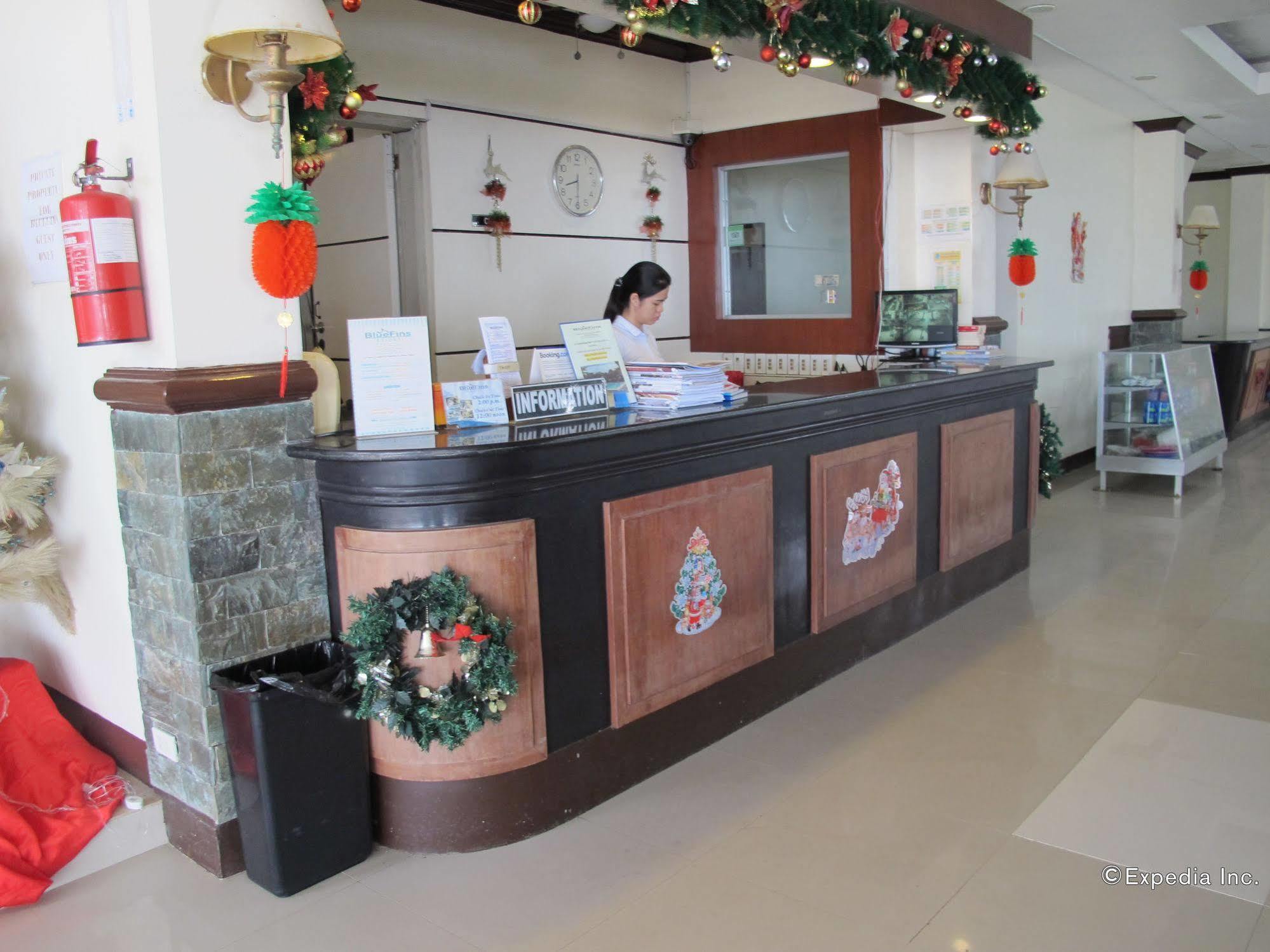 Bluefins Resort Lapu-Lapu City Dış mekan fotoğraf