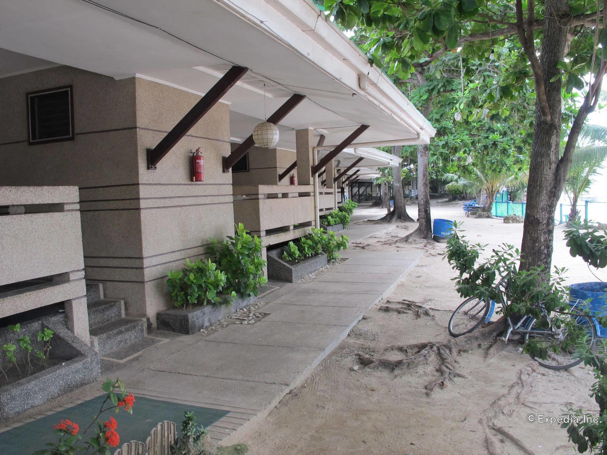 Bluefins Resort Lapu-Lapu City Dış mekan fotoğraf